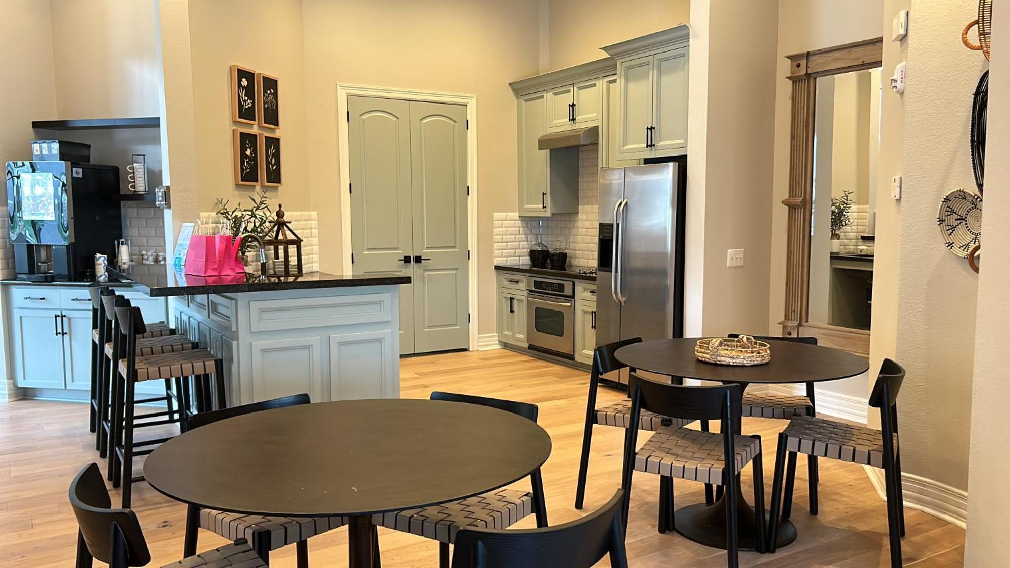 Hidden Gem at Med Center 2BR&2BA Apartment Houston Eksteriør billede